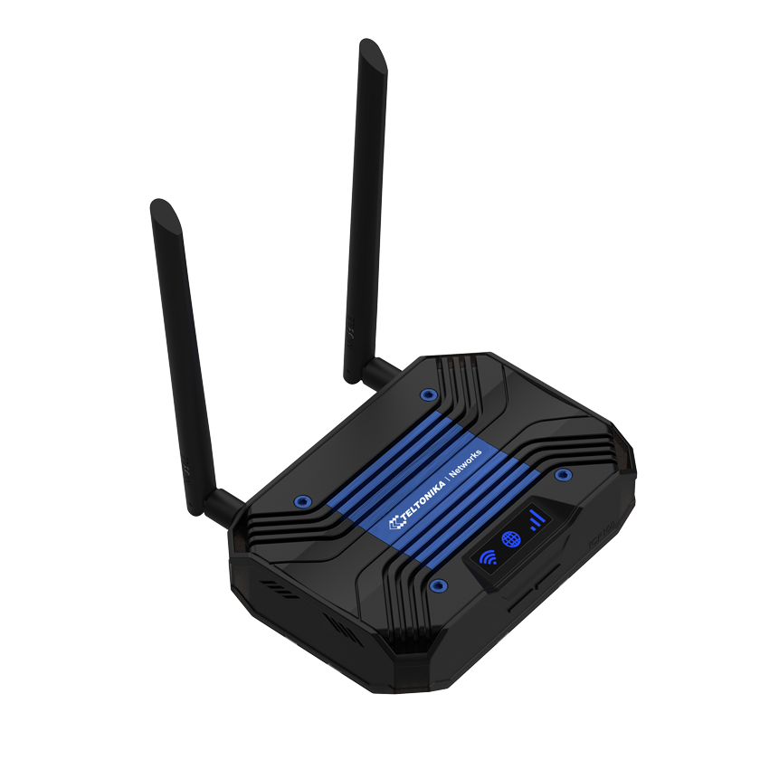Teltonika TCR100 Wi-Fi router top front view with antennas. Mifi-hotspot.