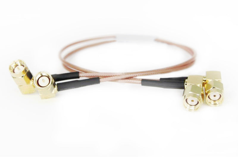 Poynting pigtail CAB-160 RG-178 Low Loss Kabel SMA-Male-RP naar SMA-Male haaks