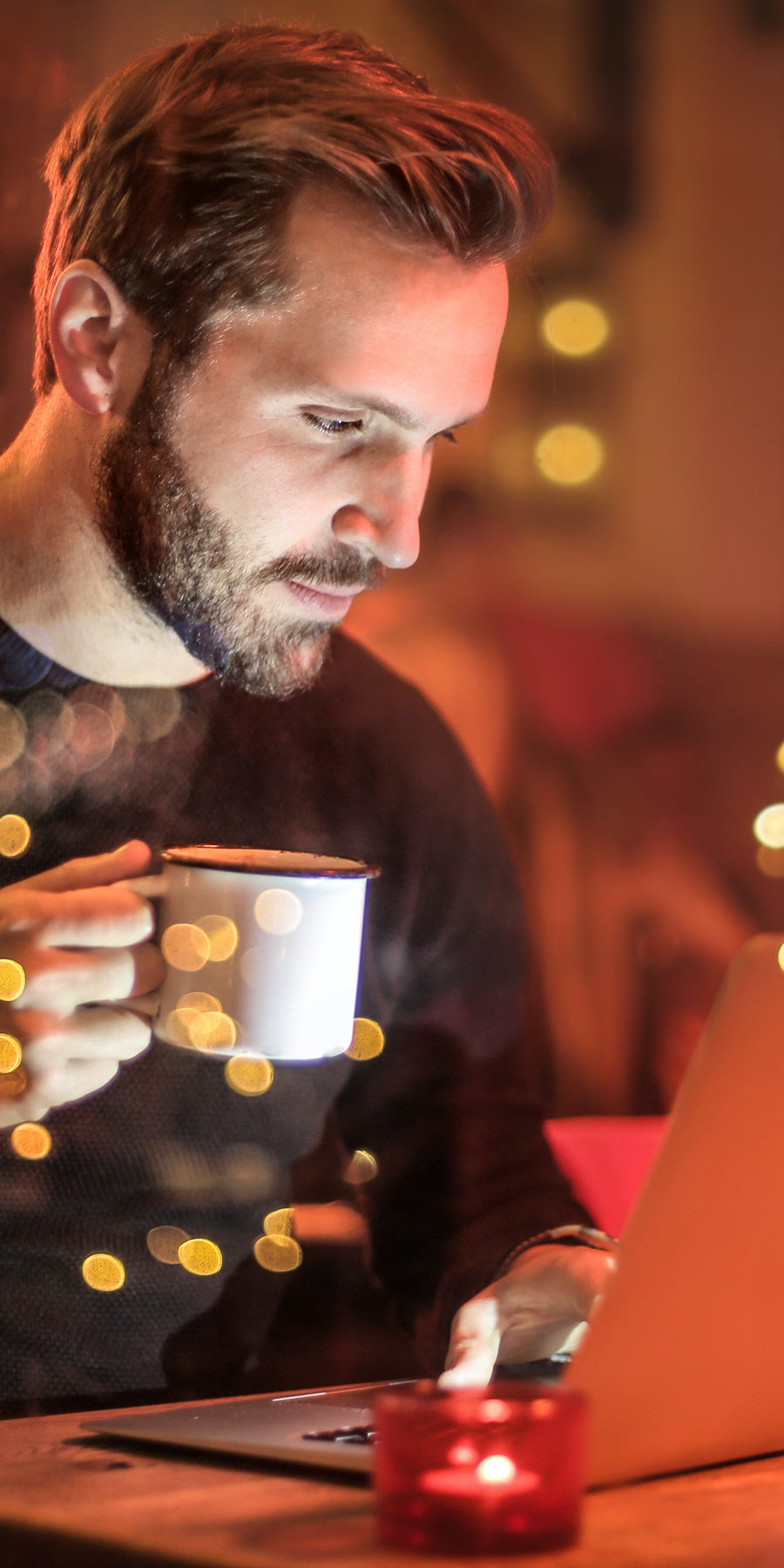 Mifi-hotspot everything for 5G internet. 900x1800