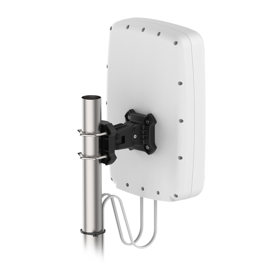 Poynting XPOL-A0024-5G V1 11 dbi LTE 4x4 MiMo Directional Antenna 5G proof 